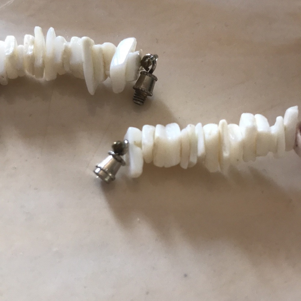 Shell necklace - Picture 2 of 3